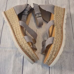 Women's Gray Espadrille Sandals